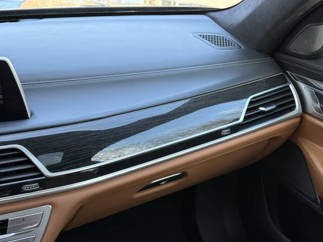 2016 BMW 7 Series 750i xDrive