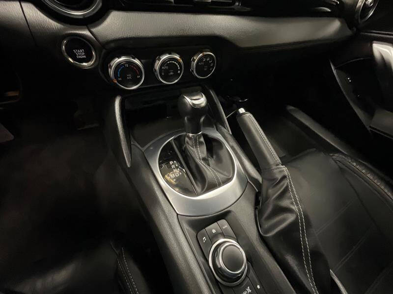 2017 FIAT 124 Spider Lusso