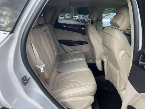 2017 Lincoln MKC Select