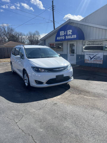 2020 Chrysler Pacifica for sale at B & R Auto Sales in Terre Haute IN