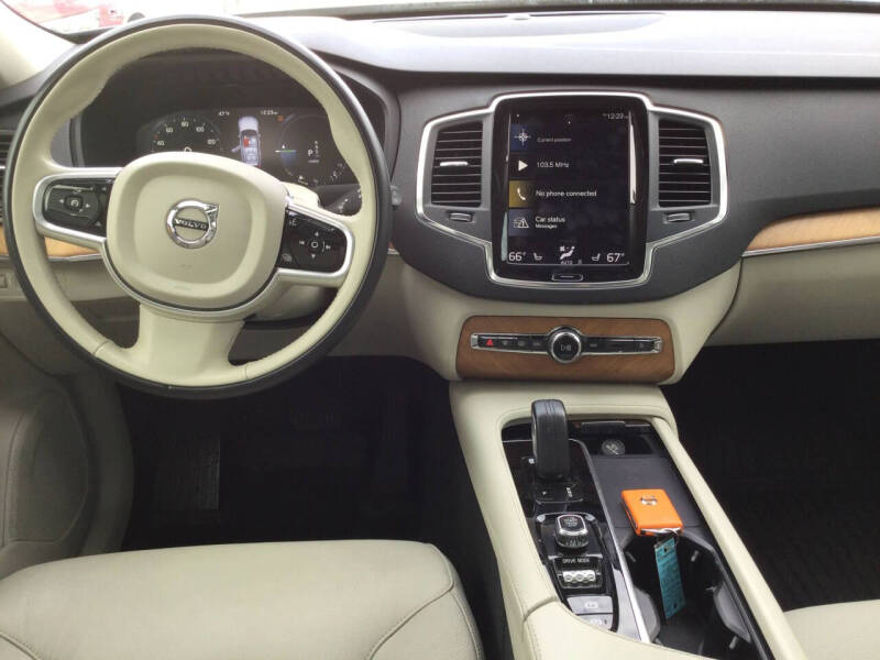 2021 Volvo XC90 Recharge T8 Inscription Expression 7P