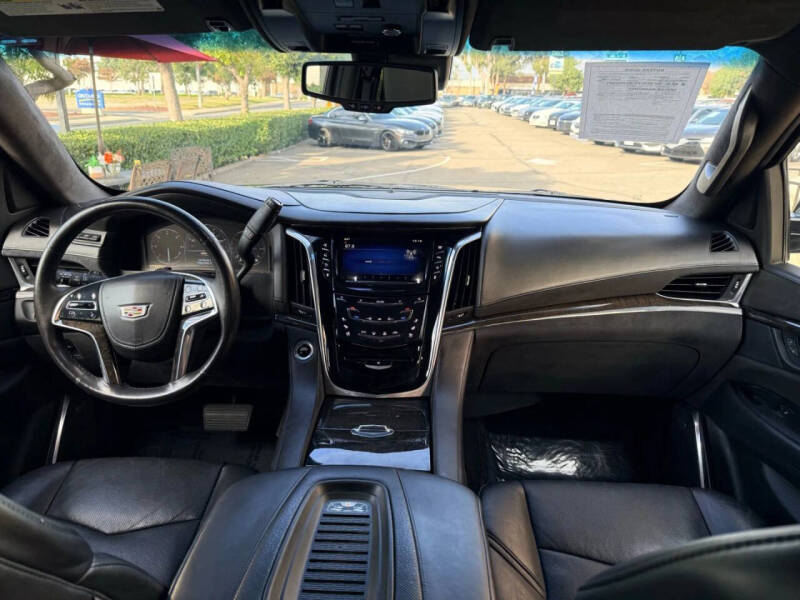 2015 Cadillac Escalade ESV Platinum