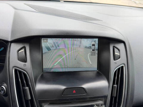 2017 Ford Focus Titanium