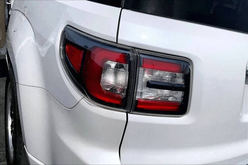 2016 GMC Acadia Denali