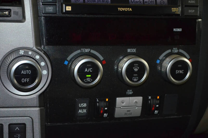 2012 Toyota Sequoia Platinum