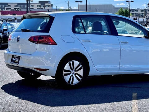 2016 Volkswagen e-Golf SE