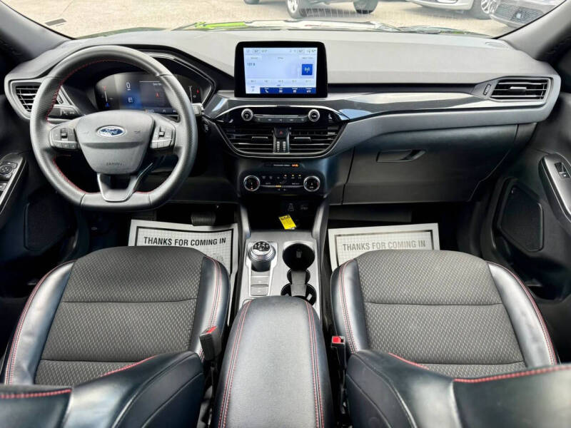 2025 Ford Escape ST-Line