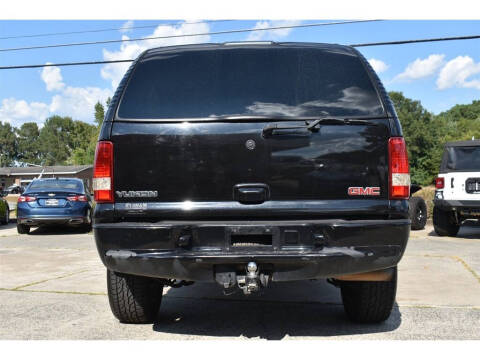 2003 GMC Yukon Denali