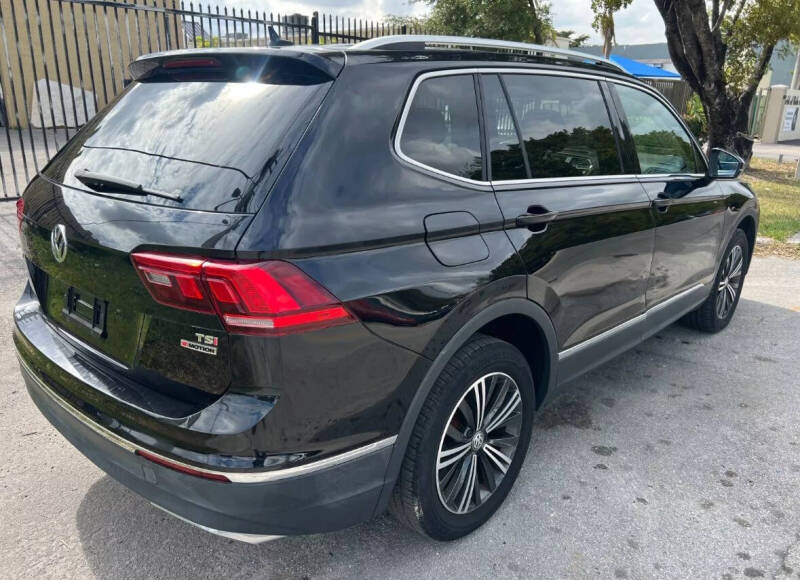 2018 Volkswagen Tiguan 2.0T SEL 4Motion
