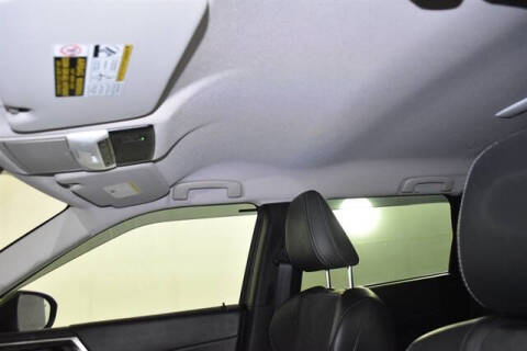 2024 Mitsubishi Outlander PHEV SE