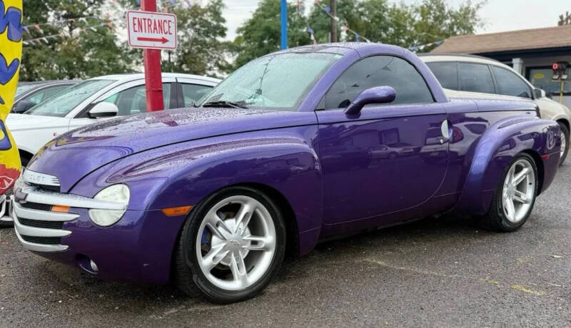 2004 Chevrolet SSR LS
