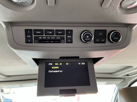 2011 Nissan Armada Platinum