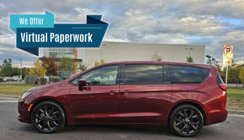 2020 Chrysler Pacifica Touring