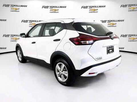 2023 Nissan Kicks S