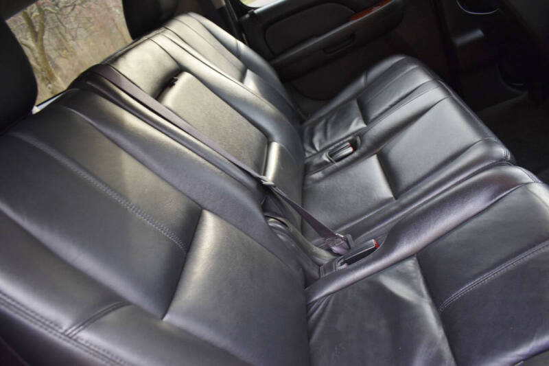 2012 Chevrolet Suburban LT