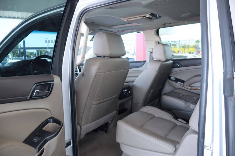 2020 GMC Yukon XL SLT
