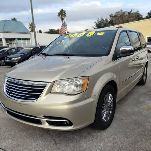 2011 Chrysler Town and Country for sale at AP Motors Auto Sales in Kissimmee FL