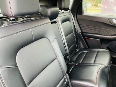 2023 Ford Escape Hybrid Platinum