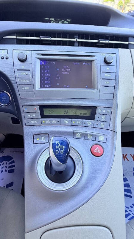 2015 Toyota Prius Two