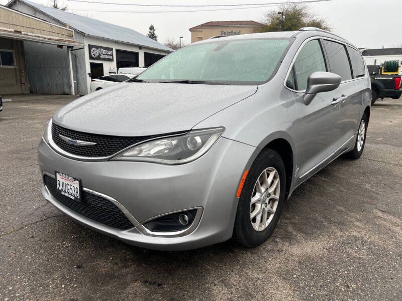2020 Chrysler Pacifica Touring L