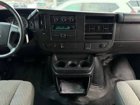 2017 Chevrolet Express 2500