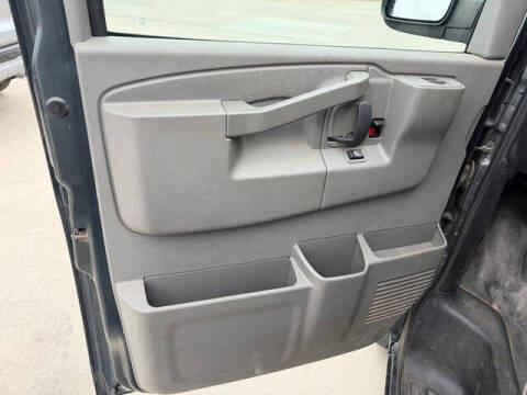 2017 Chevrolet Express 2500