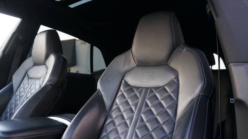 2021 Audi SQ8 4.0T quattro Premium Plus