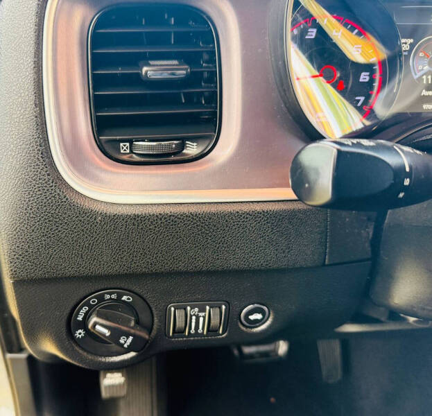 2019 Dodge Charger GT