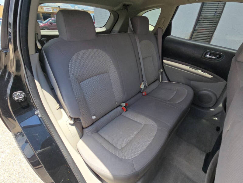 2011 Nissan Rogue SV