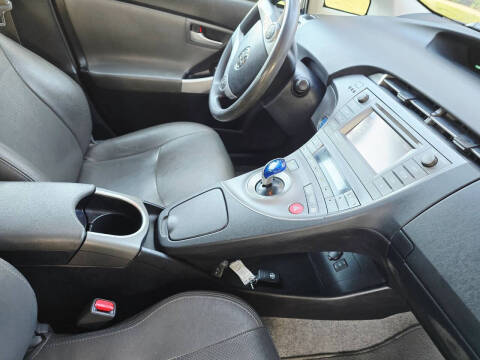 2014 Toyota Prius Plug-in Hybrid