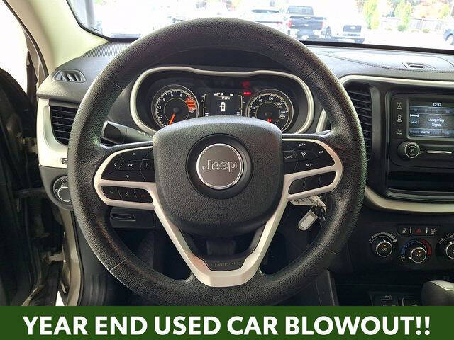 2017 Jeep Cherokee Sport