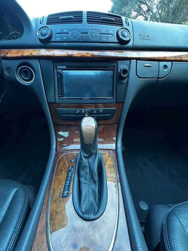 2005 Mercedes-Benz E-Class E 320