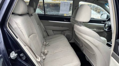 2012 Subaru Outback 2.5i Premium