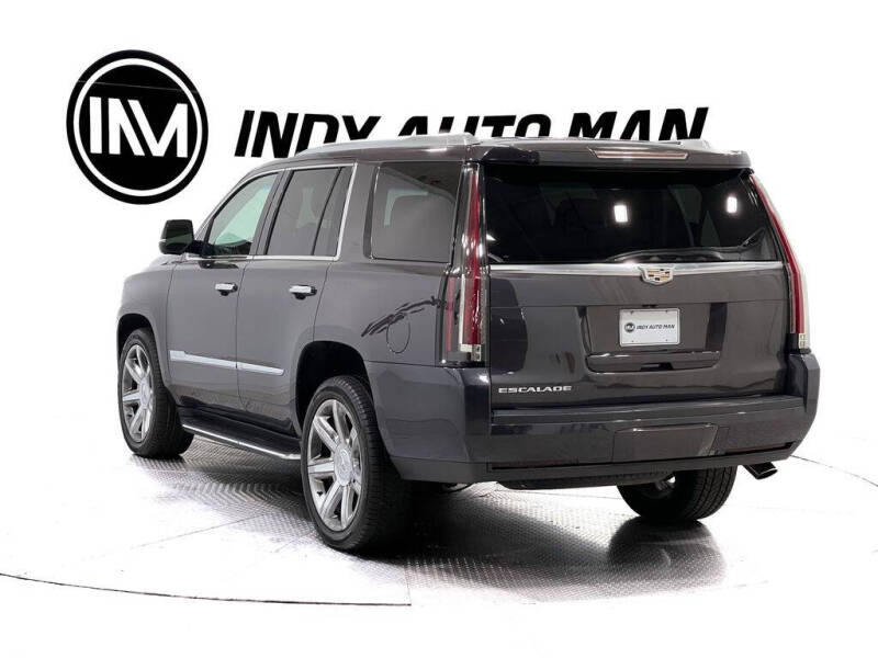 2016 Cadillac Escalade Luxury Collection