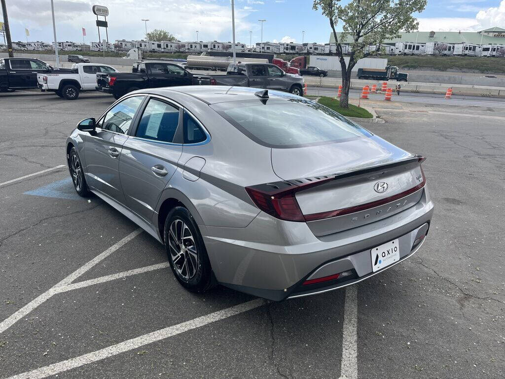 2021 Hyundai SONATA Hybrid for sale at Axio Auto Boise in Boise, ID