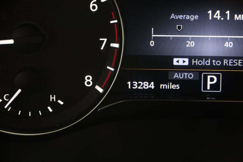 2023 Infiniti QX80 Premium Select