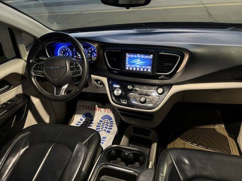 2018 Chrysler Pacifica Touring L