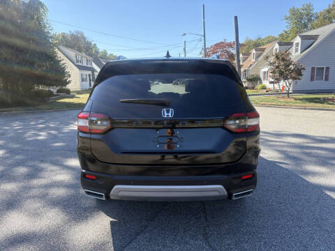 2023 Honda Pilot Touring