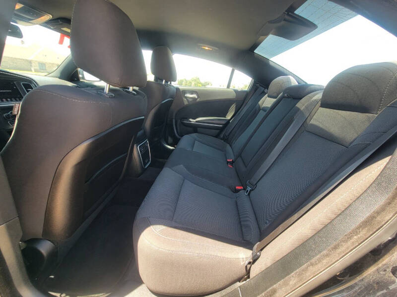 2017 Dodge Charger SXT