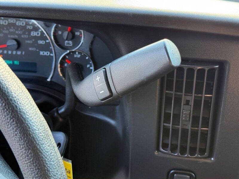 2024 GMC Savana 2500