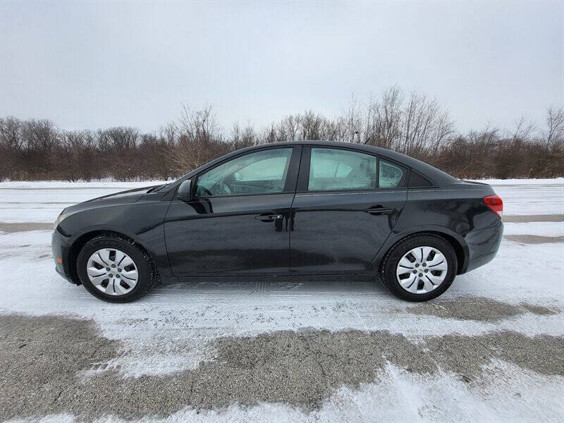 2013 Chevrolet Cruze LS Auto