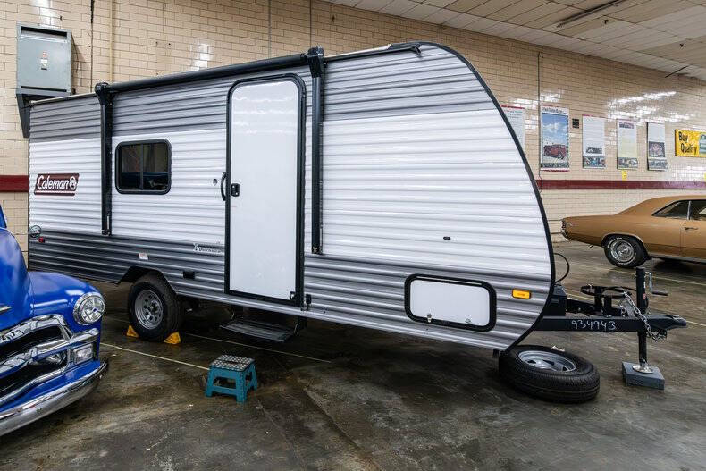 2024 Coleman Dutchman