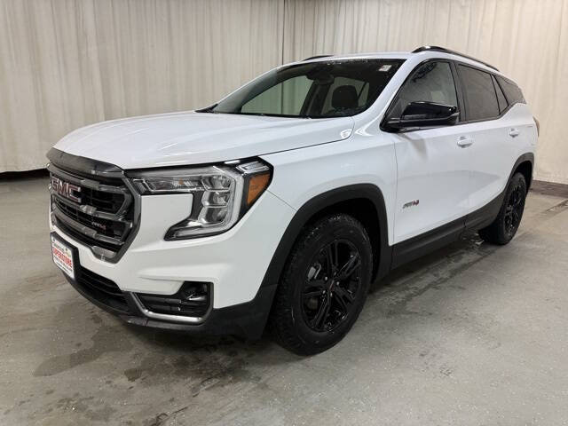 2024 GMC Terrain AT4