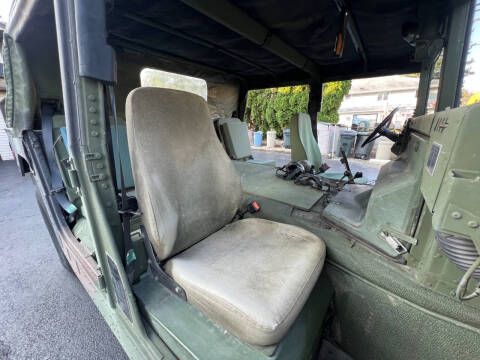 1988 AM General M1097R1 HMMWV