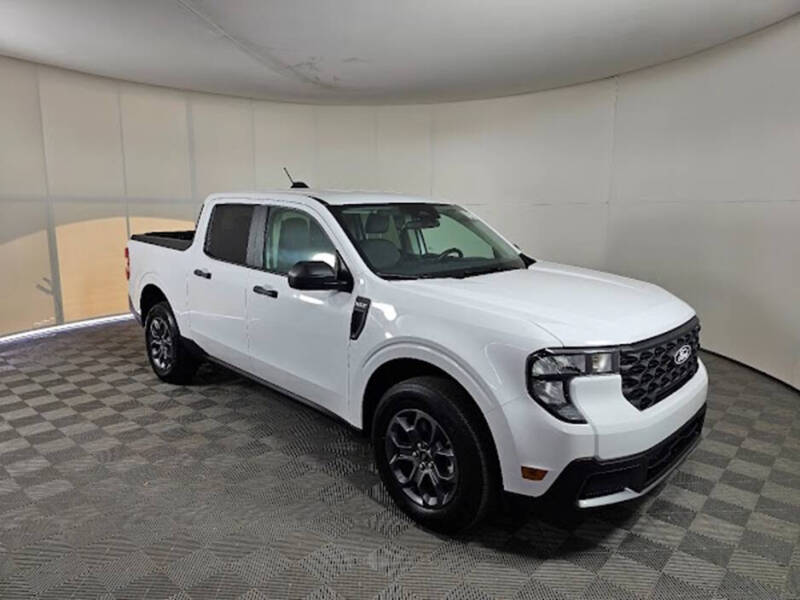 2025 Ford Maverick XLT's photo