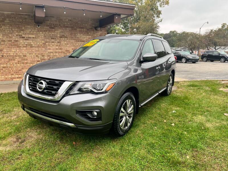 2018 Nissan Pathfinder for sale at Murdock Used Cars in Niles MI