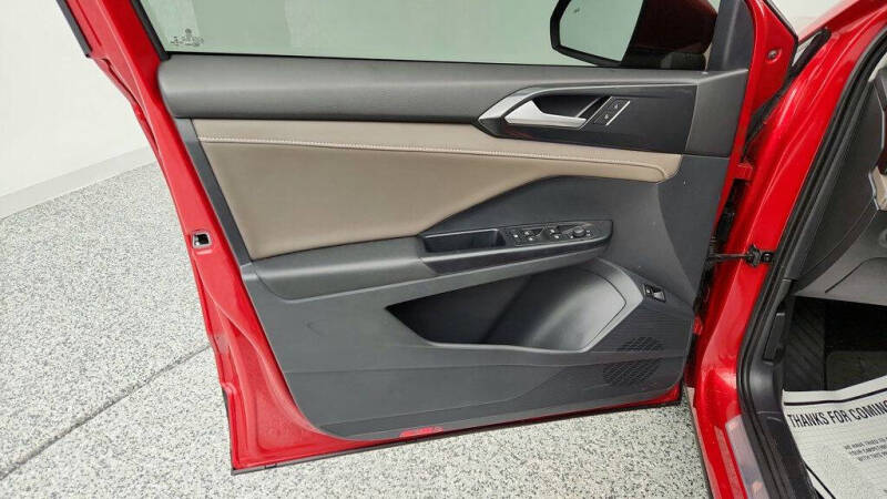 2023 Volkswagen Taos SEL 4Motion