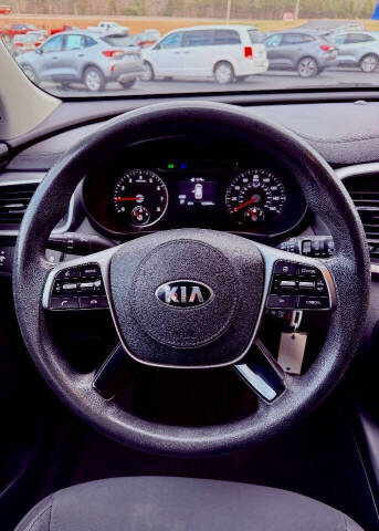 2019 Kia Sorento LX