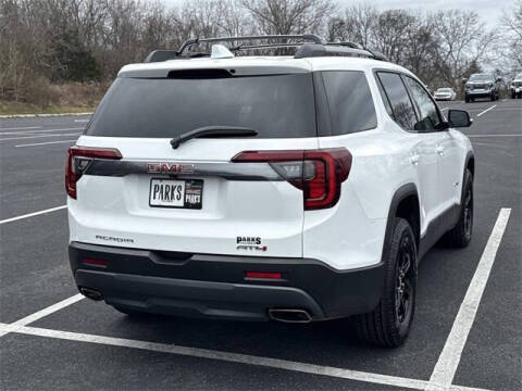 2022 GMC Acadia AT4