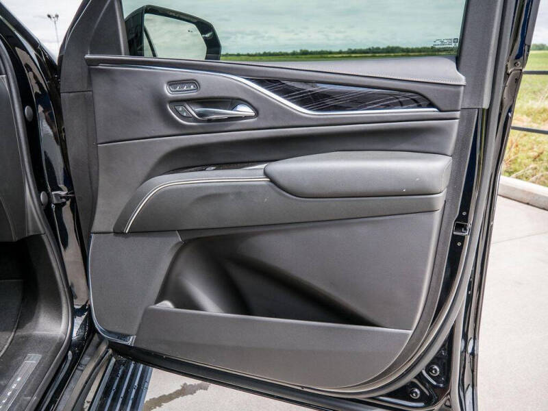 2023 Cadillac Escalade-V